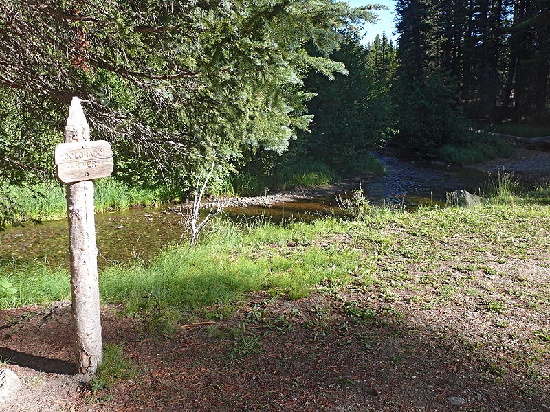 rockies010.JPG