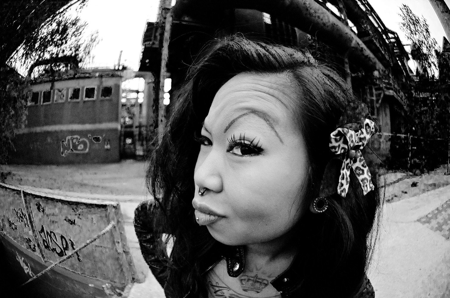 portrait_05_10.jpg